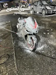  17 Aprilia rsv4