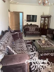  4 شقة  ارضيه للبيع