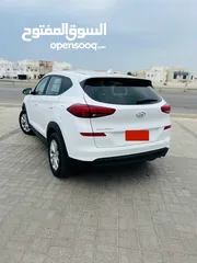  10 Hyundai Tucson 2021 model only 70k km driven excellent condition.