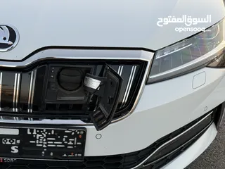  9 سكودا سوبير ب بلج ان هايبرد