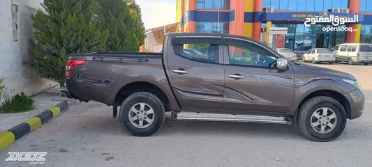  1 بك اب ميتسوبيشي L200 ولا غلطه استعمال اسبوع بالسنه ، مالك السياره يعمل خارج البلاد ياتي كل سنه فقط