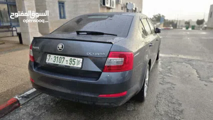  2 سكودا اوكتافيا 2106 رخصه بنزين اوتومات