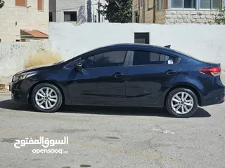  4 KIA K3 2017 فل ما عدا فتحة