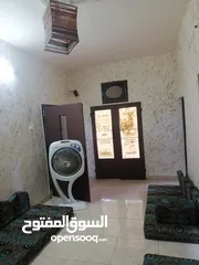  9 بيت طابقين منفصلات للبيع في اربد