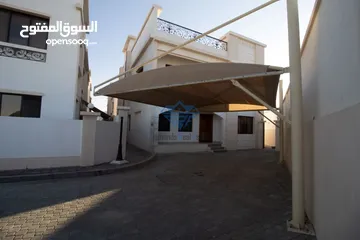  6 #REF1055    Spacious 5BR+1 Room Villa Available for Rent in Compound Madinat al ilam 
