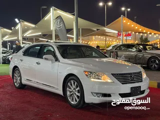  3 LEXUS LS460 L