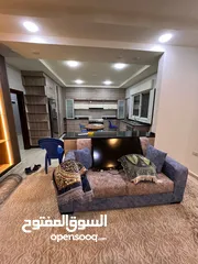  19 بيت للبيع أربد شارع البترا شمال اربد مول