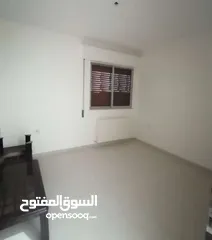  11 شقة فارغة للأيجار في عمان W 123