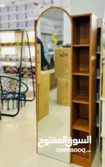  5 مرآة أرضية فاخرة مع رفوف جانبية – قطعة ديكور تخطّف الأنظار