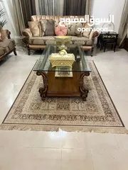  1 سجاد مستعمل اللون بيج للبيع بحاله جيده