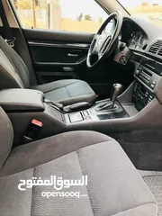  22 بي ام دبيلو 525