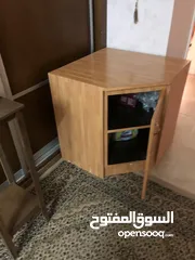  5 غرفة نوم ماستر كامله باستثناء الخزانه