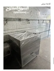  12 عده مطعم كاملة للبيع بحالة الوكالة