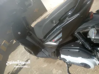  5 سكوتر للبيع بحالة الوكاله