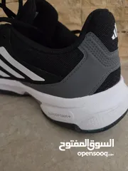  4 À VENDRE : Chaussures Padel Adidas CourtJam