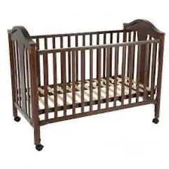  1 joiniors baby bed سرير اطفال من جنيور
