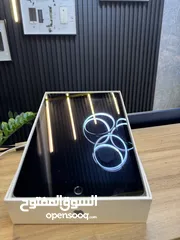  2 بحاله الوكاله = iPad 9  الجيل التاسع  64GB Wi-Fi