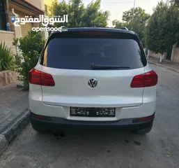  4 تيجوان  مميز.   دفع رباعي بانزين بحاله الوكاله محرك جير عالفحص ولا دقه عداد قليل.