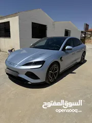  5 2022 BYD Seal Premium EV ممشى 700 كيلو بالشحنه الواحده  فحص اوتوسكور 94٪؜  دفعه 4000 قسط 370 7سنوات.