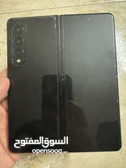  6 تلفون Galaxy Z Fold3 5G للبيع بحالة ممتازة