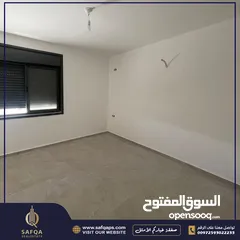  7 شقة مميزة جدا واسعة وشرحة وجديدة بإطلالة خلابة مفتوحة لا يمكن التسكير عليها أبدا للبيع في الطير