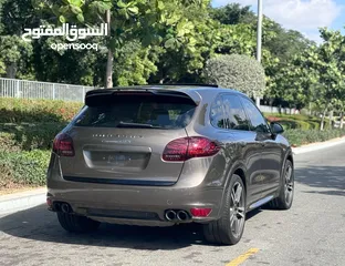  6 PORSCHE CAYENNE GTS 2014