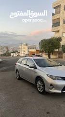  2 تويتا اوريس TOYOTA AURIS للبيع