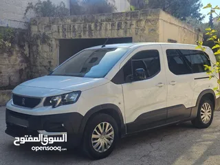  1 بيجو ريفتر 2022