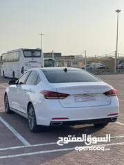  9 هايونداي جينيسيس