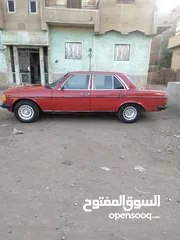  3 مرسيدس200للبيع