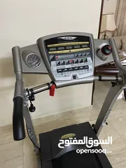  1 جهاز مشي بحالة ممتازة