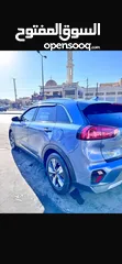  3 كيا نيرو موديل 2022 plug in لون بحري ميتاليك