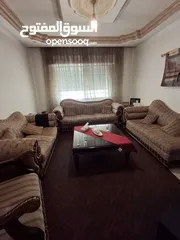  1 طقم كنب بحالة جيدة للبيع