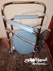  2 كرسي حمام متحرك لكبار السن مستعمل بحاله الوكاله