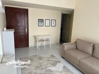  5 بادر بالحجز شقة غرفة وصالة مفروشة بالكامل للايجار الشهري في عجمان منطقة الجرف مقابل المحكمة