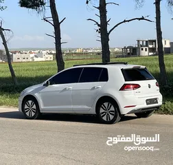 3 Volkswagen e-Golf Electric 2019