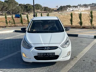  1 Hyundai accent 2017