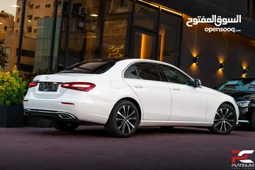  6 2021 Mercedes E200 Avantgarde بانوراما ابيض لؤلؤي