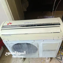  1 مكيف عادي 1طن جينرال ديلوكس غاز محبوس داخل الجهاز  مع مواسير نحاس 4متر كامل اغراضة السعر 85 دينار