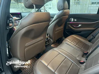  19 مرسيدس E200 موديل 2018 بانوراما AMG كيت بودي محوله 2022 لون أسود فل كامل