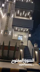  2 شقة فاخرة 145m للبيع في ارقى مناطق اربد  الحي الشرقي...حي الروضه