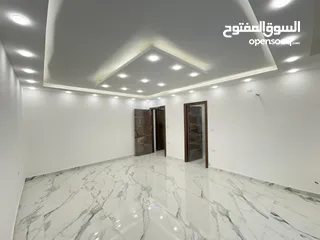  14 شقة فاخره للبيع بأجمل مناطق البنيات بمساحة 227م بسعر مميز طابق تسوية (ارضيه من الجهة الأخرى)