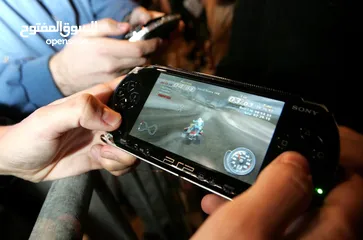  1 أجهزة سوني بلايستشن محمول معدل مع 50 لعبة MODDED PSP