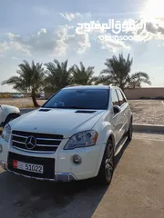  4 شبه جديد وكالة Mercides ML63 AMG 2009