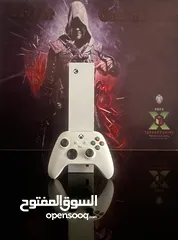  4 Xbox series s بحاله الوكاله مع العاب مملوكه