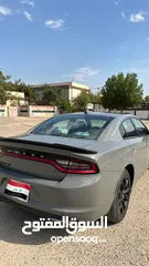  6 Dodge charger black top 2019