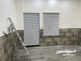  35 تفصيل و تركيب و صيانة جميع انواع ستائر الزيبرا التركية و اللنن و الرولو و جميع انواع الستائر القماش