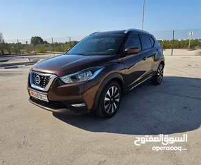  3 NISSAN KICKS