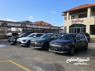  1 تشكيلة مميزة من سيارات كيا نيرو هايبرد ترخيص 2022 بالالوان المميزة (ابيض &اسود&فيراني&زيتي)