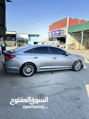  8 هونداي سوناتا 2017 هايبرد بحالة الوكالة مميزه  ليست بحاجة اي نوع من الصيانه للبيع